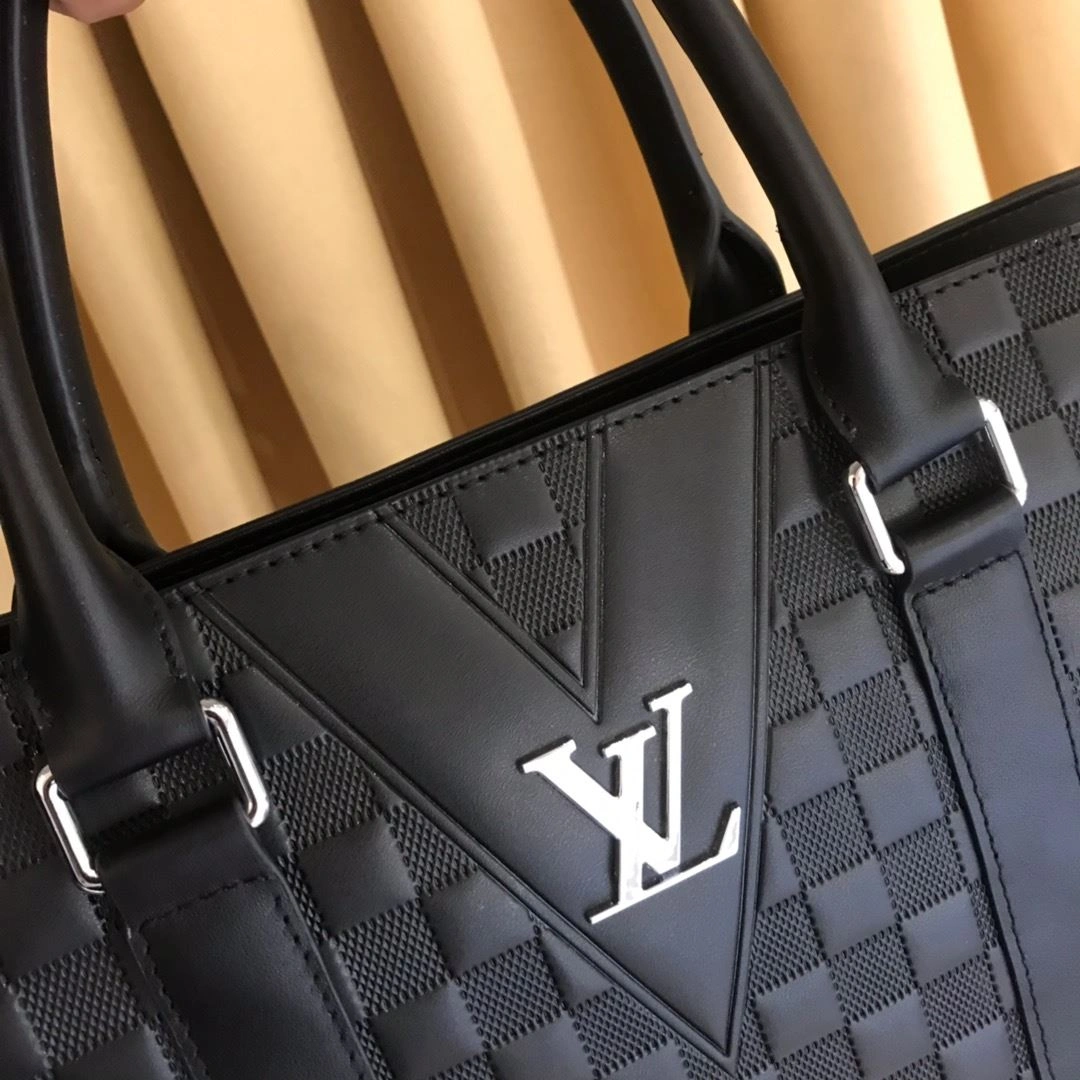 Tailored Mens Louis Vuitton Briefcases 92818