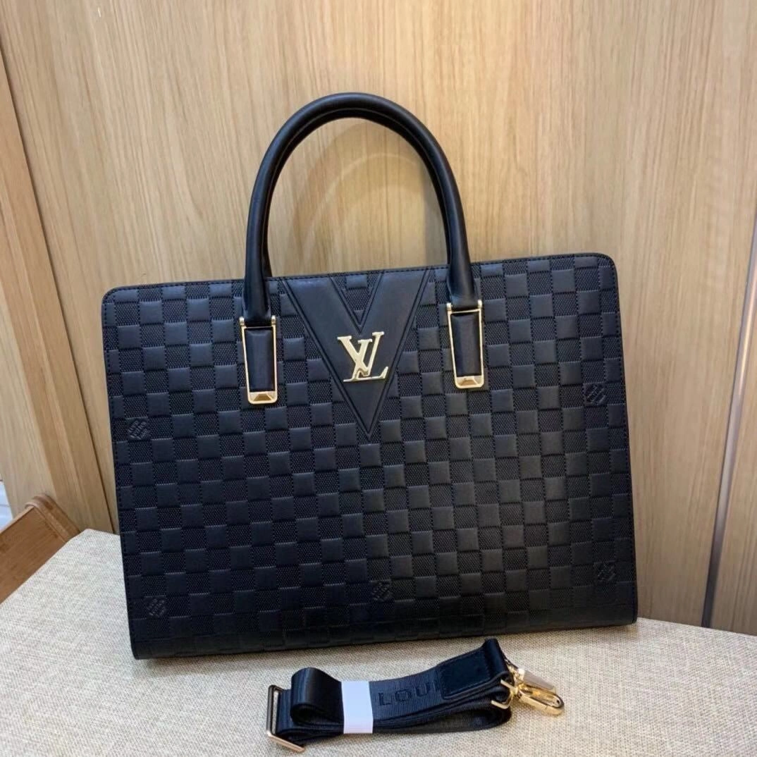 Comfortable Mens Louis Vuitton Briefcases 92794