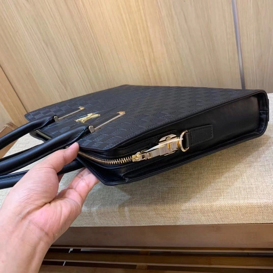 Comfortable Mens Louis Vuitton Briefcases 92794
