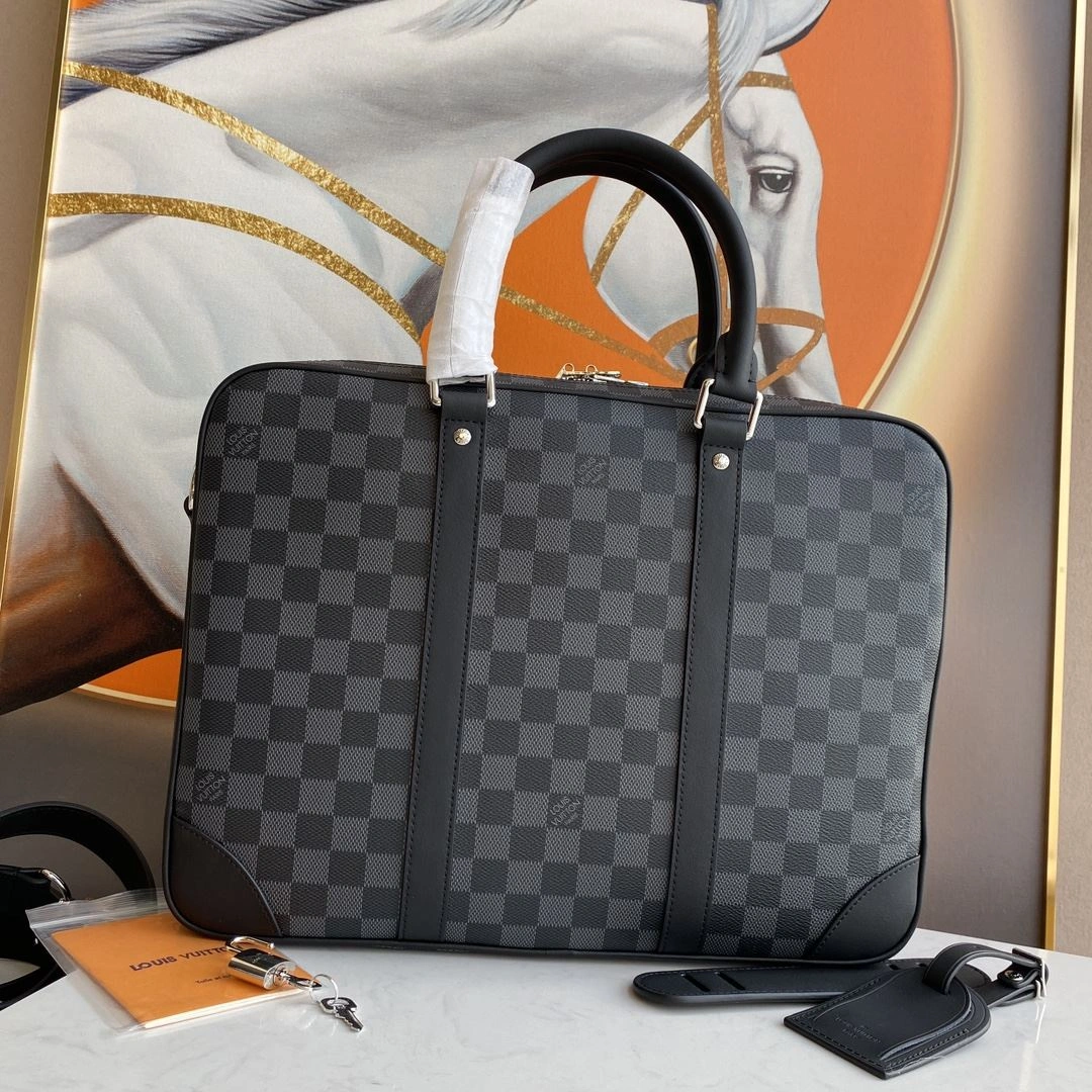 Sleek Mens Louis Vuitton Briefcases 92826