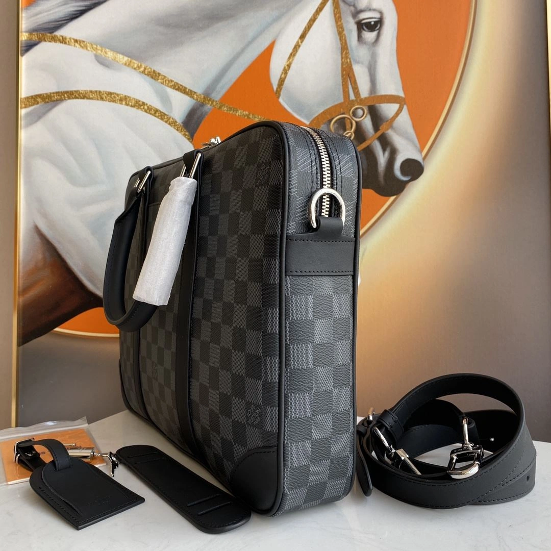 Sleek Mens Louis Vuitton Briefcases 92826