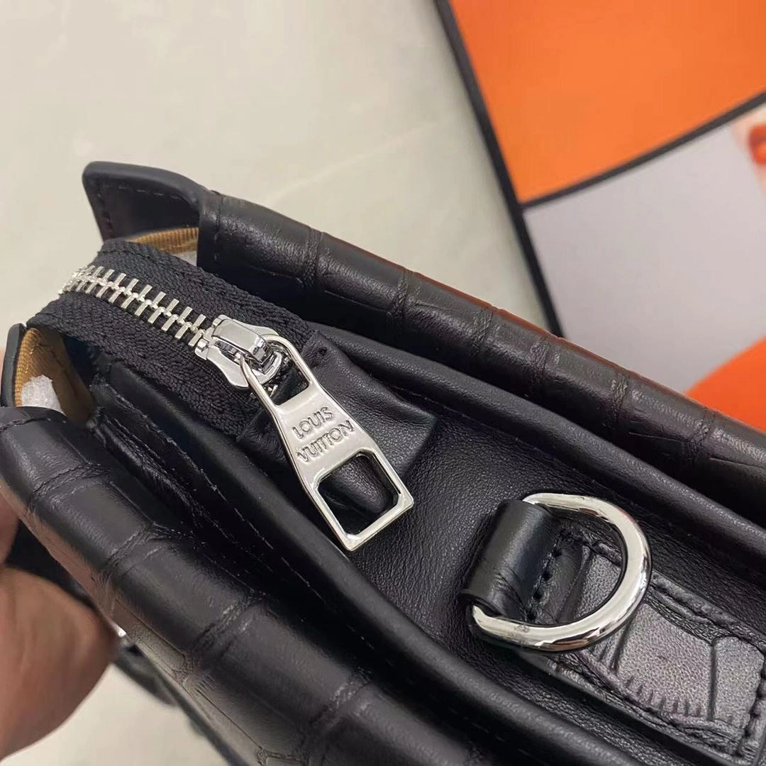 Mens Louis Vuitton Briefcases Practical 92791