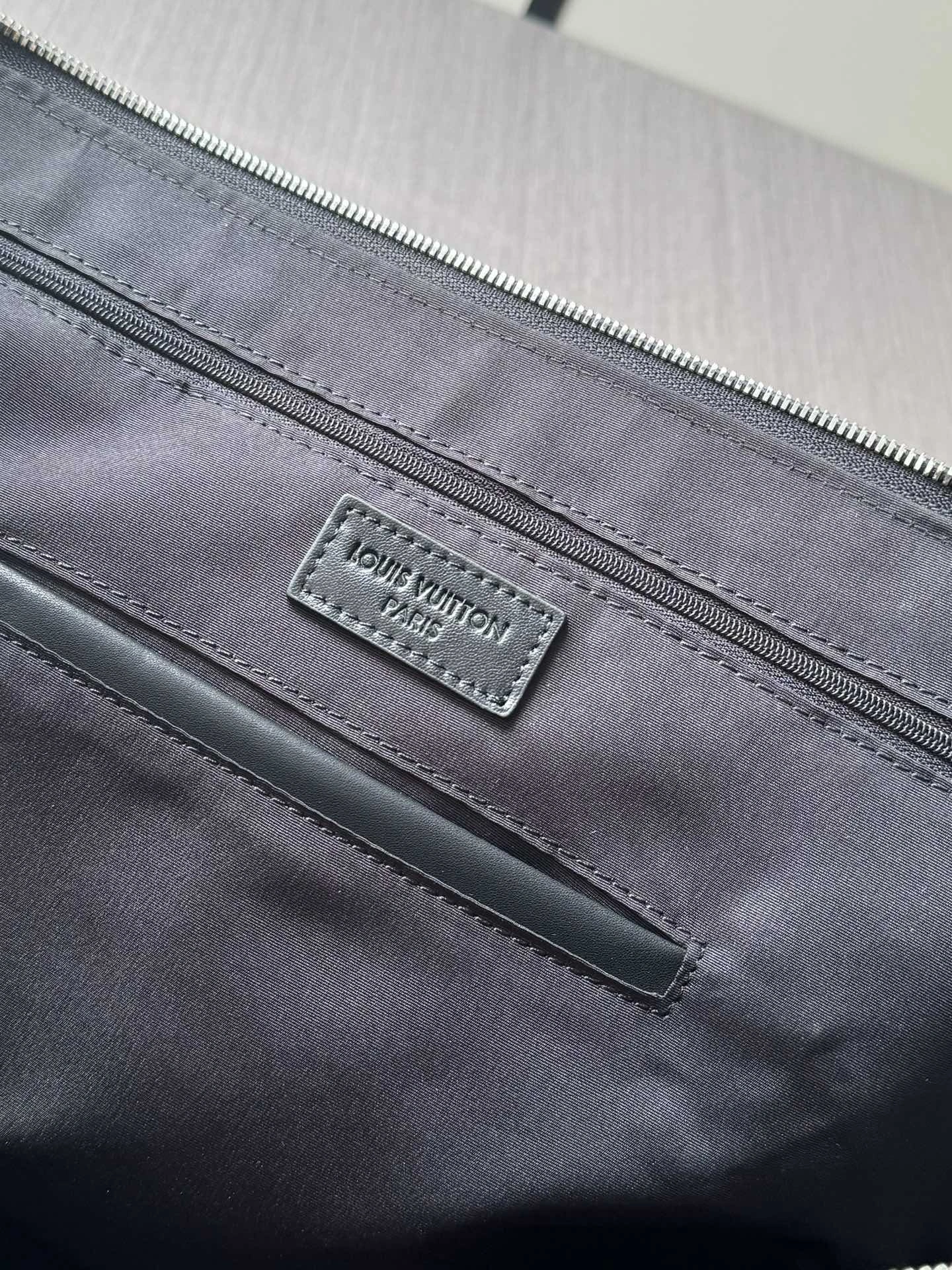 Mens Louis Vuitton Briefcases Classic 92778