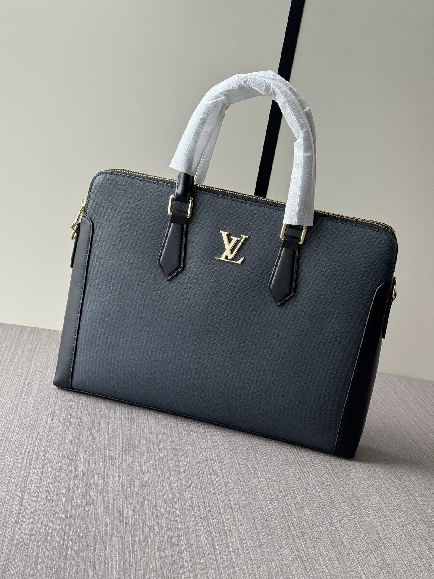 Mens Louis Vuitton Briefcases Refined 92785