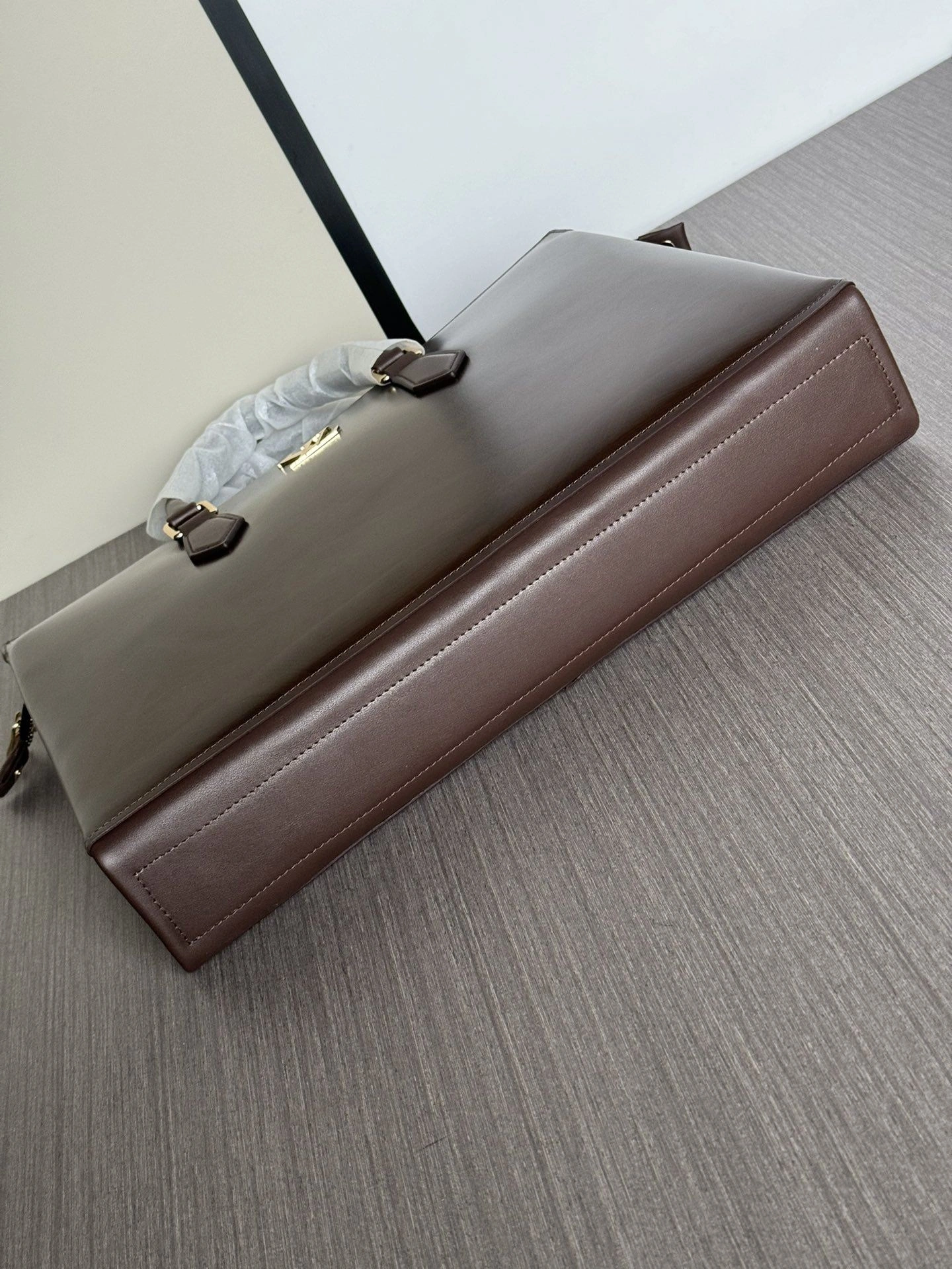 Supportive Mens Louis Vuitton Briefcases 92781