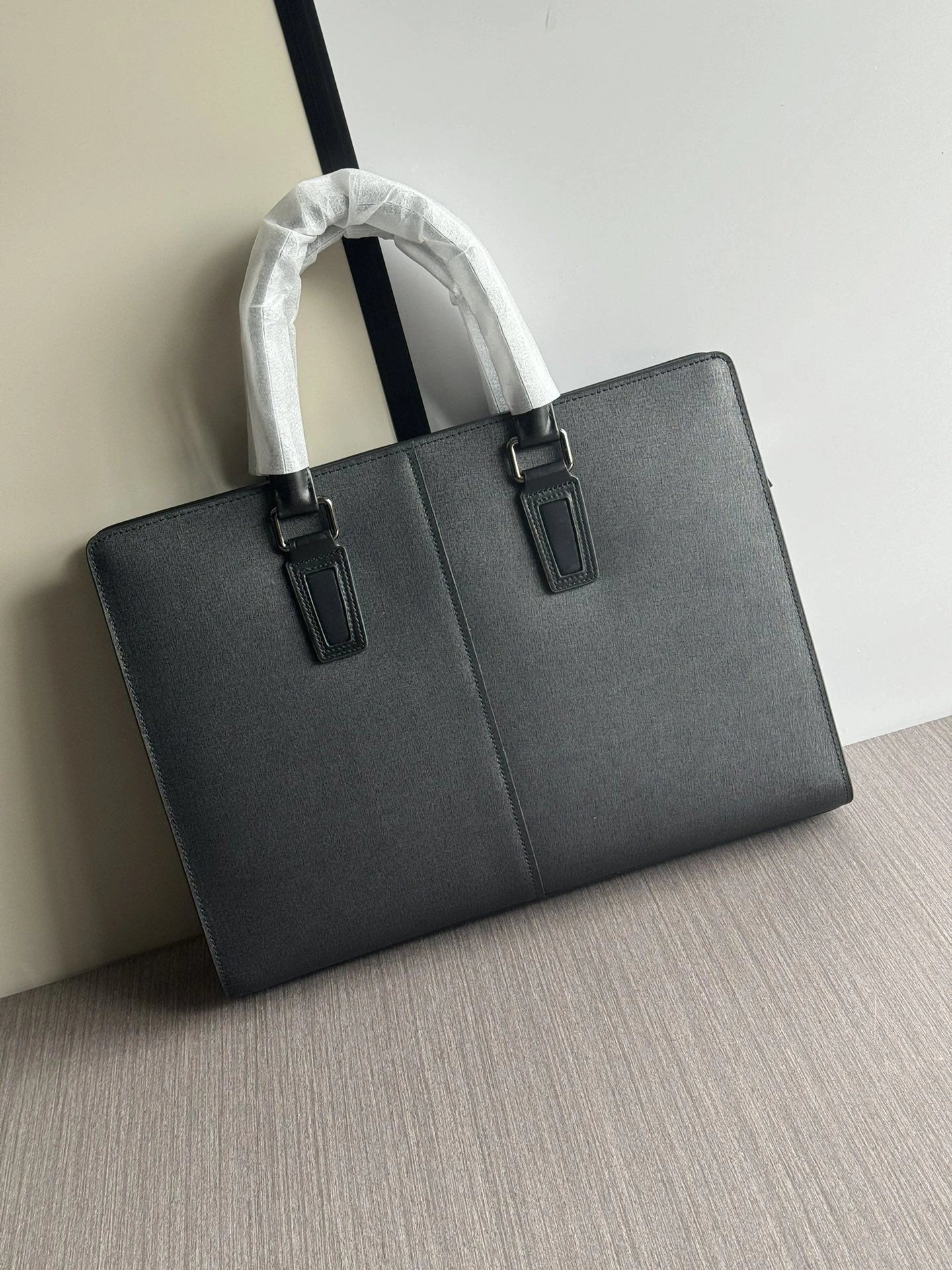 Mens Louis Vuitton Briefcases Minimalist 92809