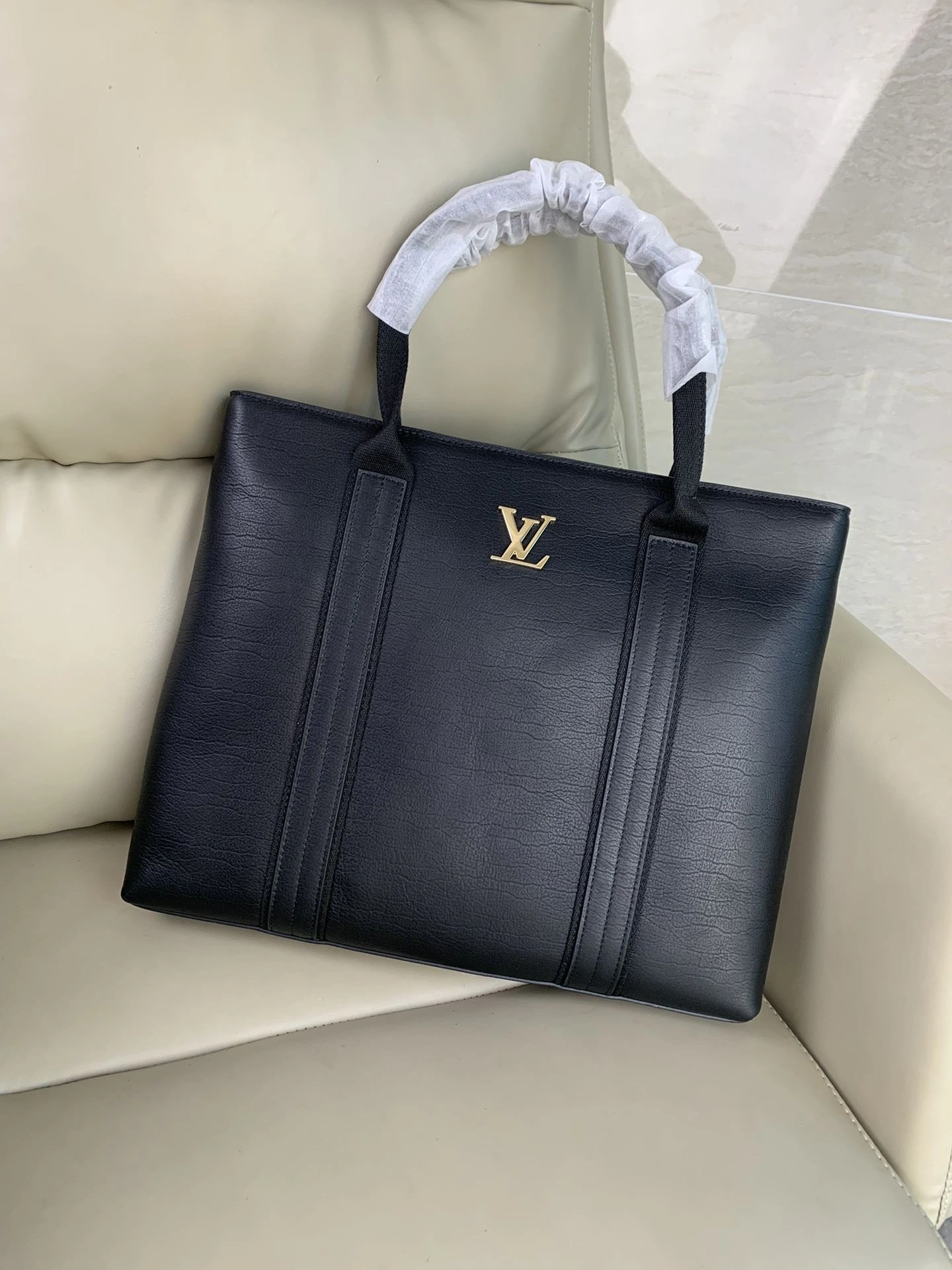 Mens Louis Vuitton Briefcases SunProtective 92777
