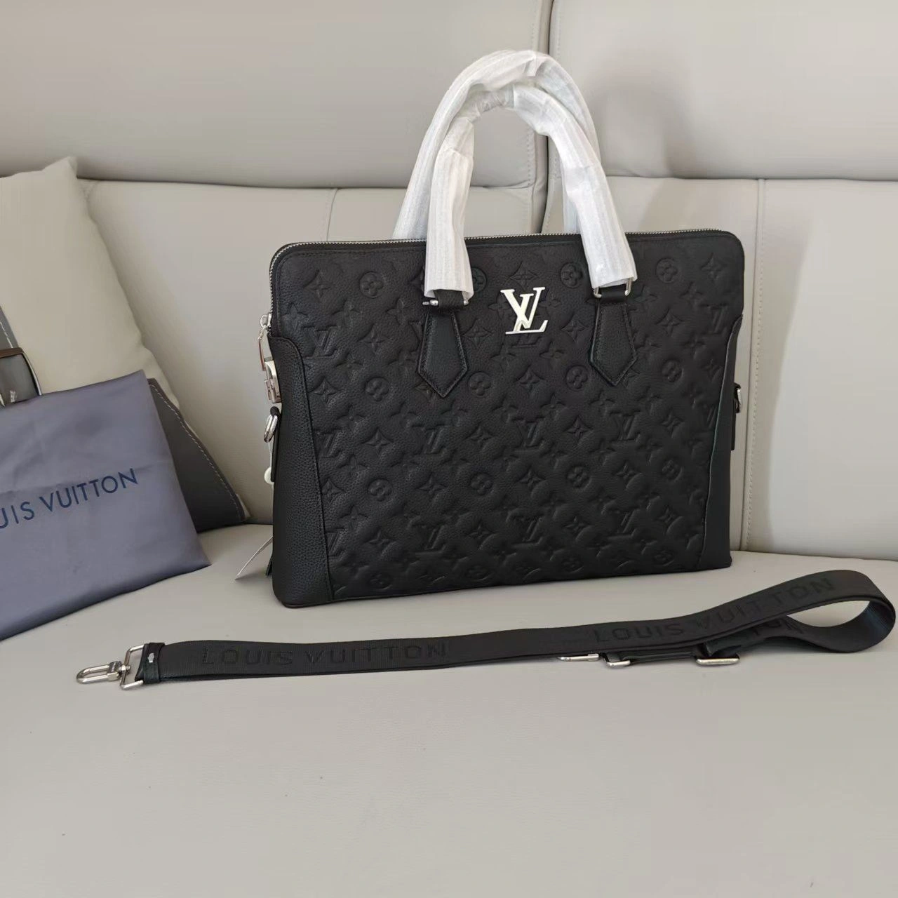 Mens Louis Vuitton Briefcases Comfortable 92768