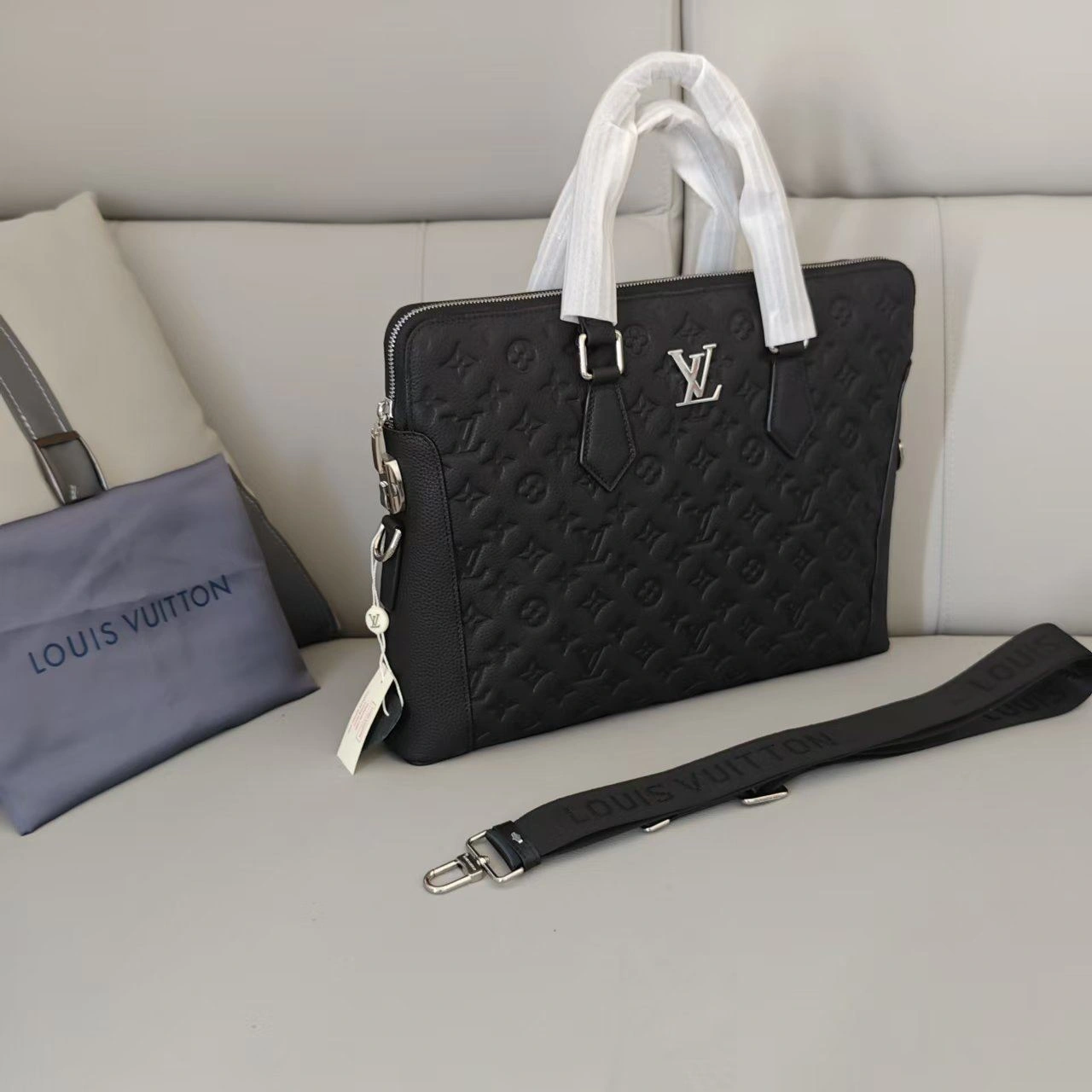 Mens Louis Vuitton Briefcases Comfortable 92768