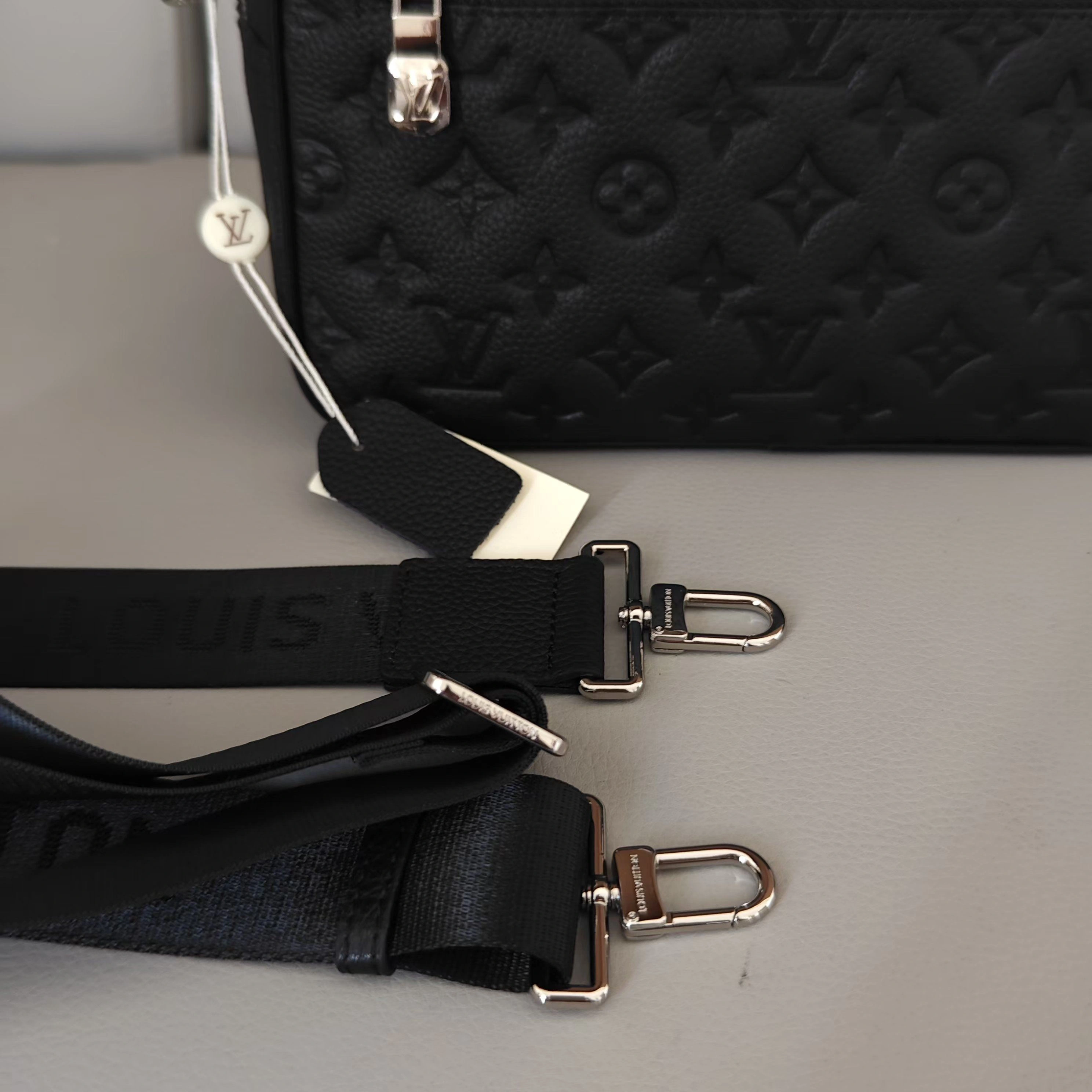 Mens Louis Vuitton Briefcases Refined 92769