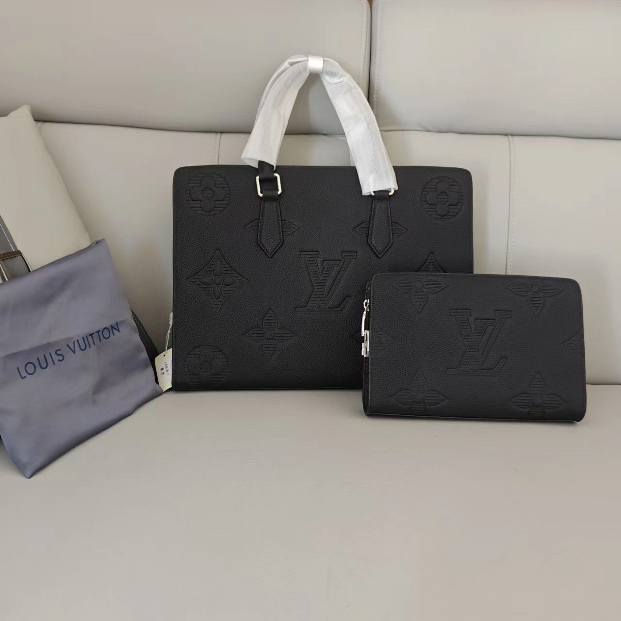 Mens Louis Vuitton Briefcases SoftTouch 92767