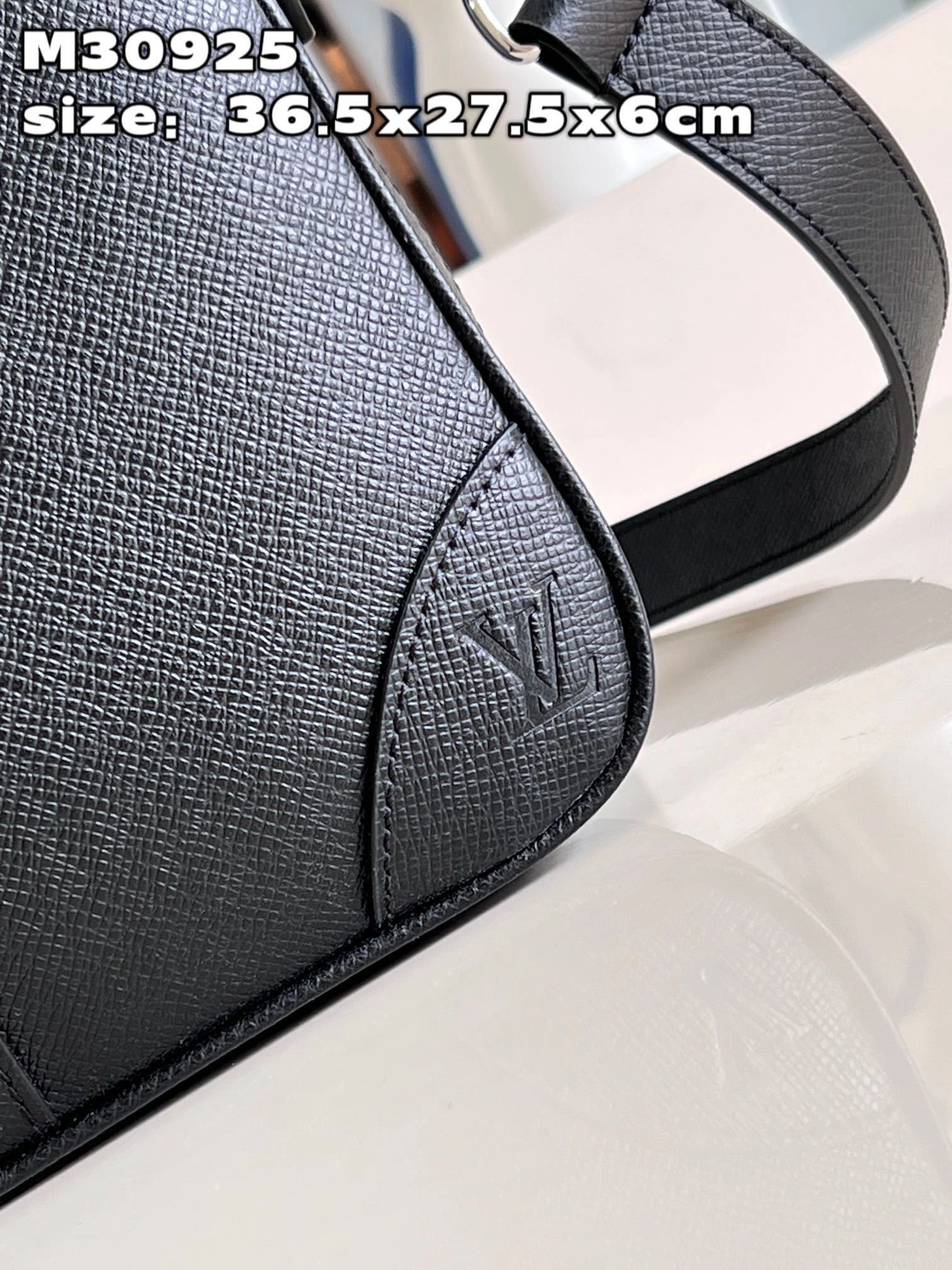 Original Mens Louis Vuitton Briefcases 92764