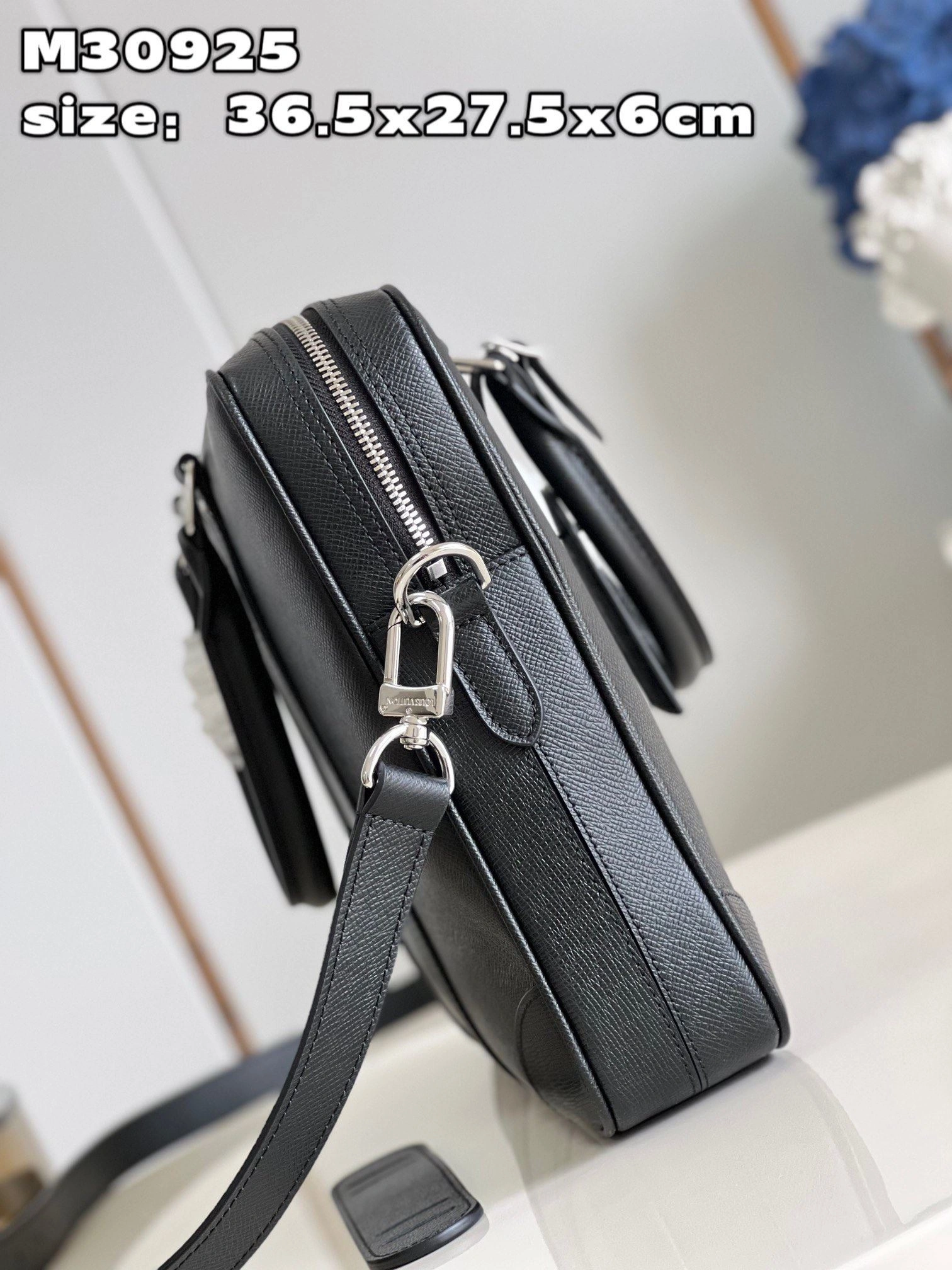 Original Mens Louis Vuitton Briefcases 92764