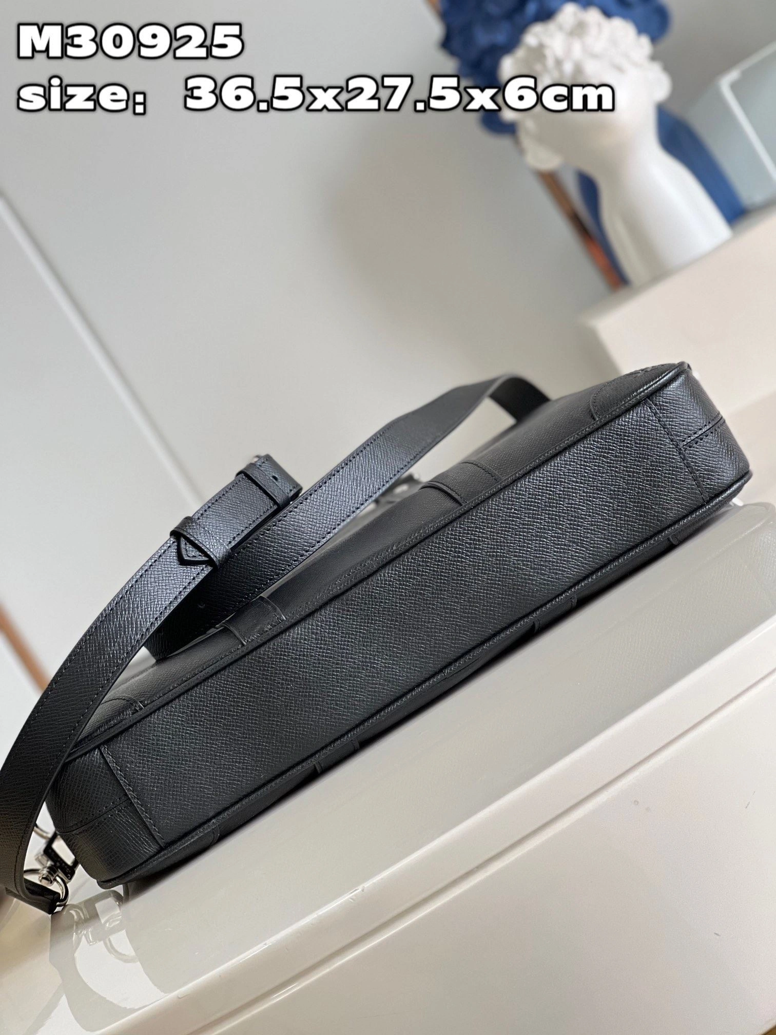 Original Mens Louis Vuitton Briefcases 92764