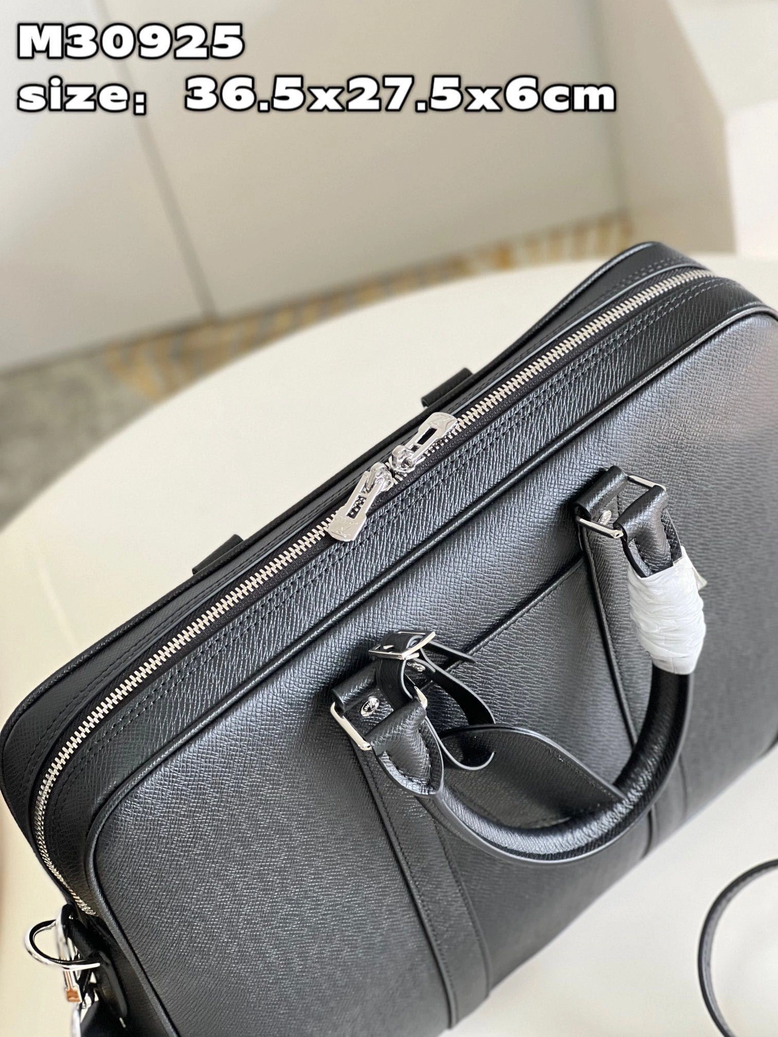 Original Mens Louis Vuitton Briefcases 92764