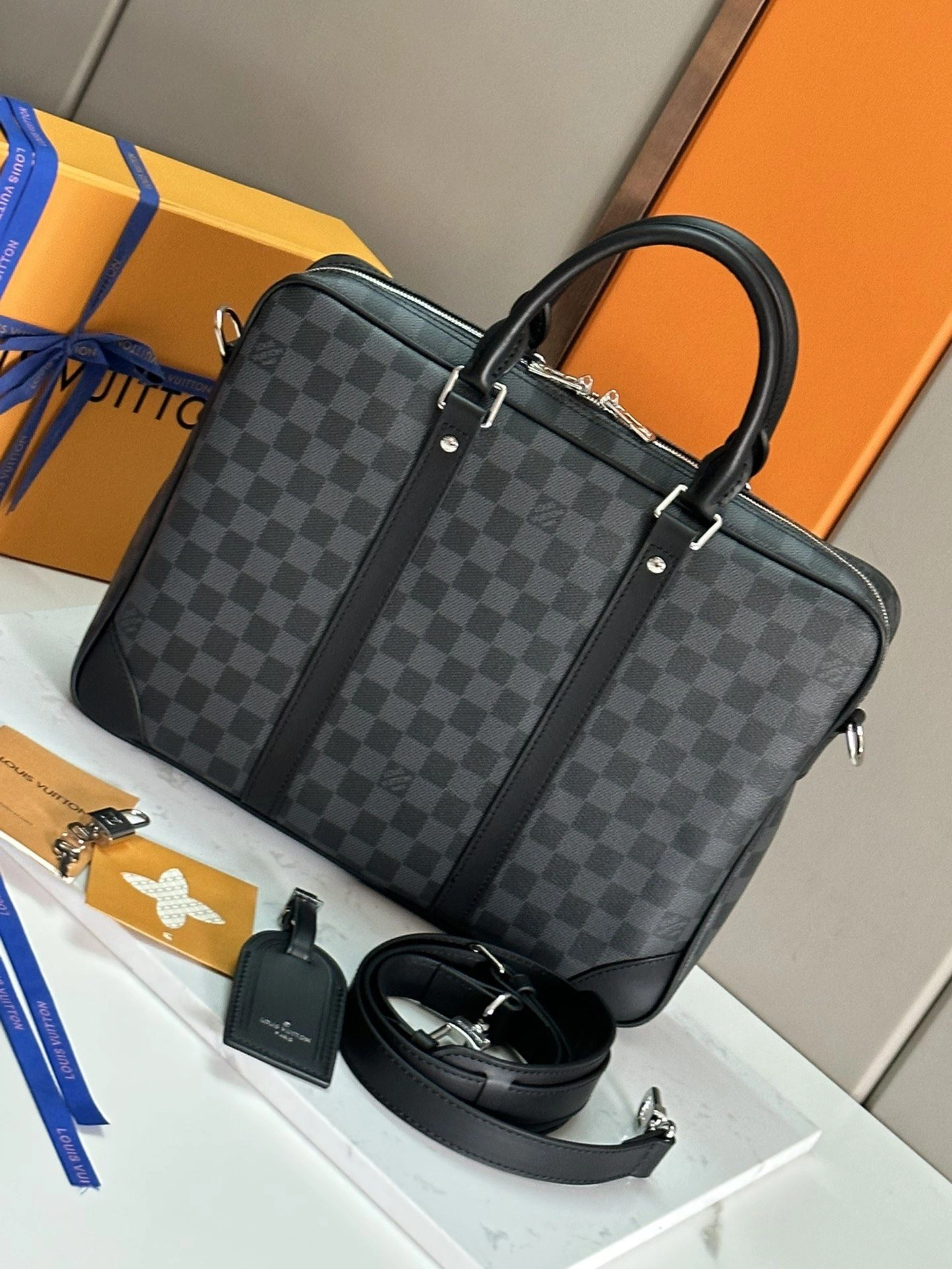 Supportive Mens Louis Vuitton Briefcases 91761
