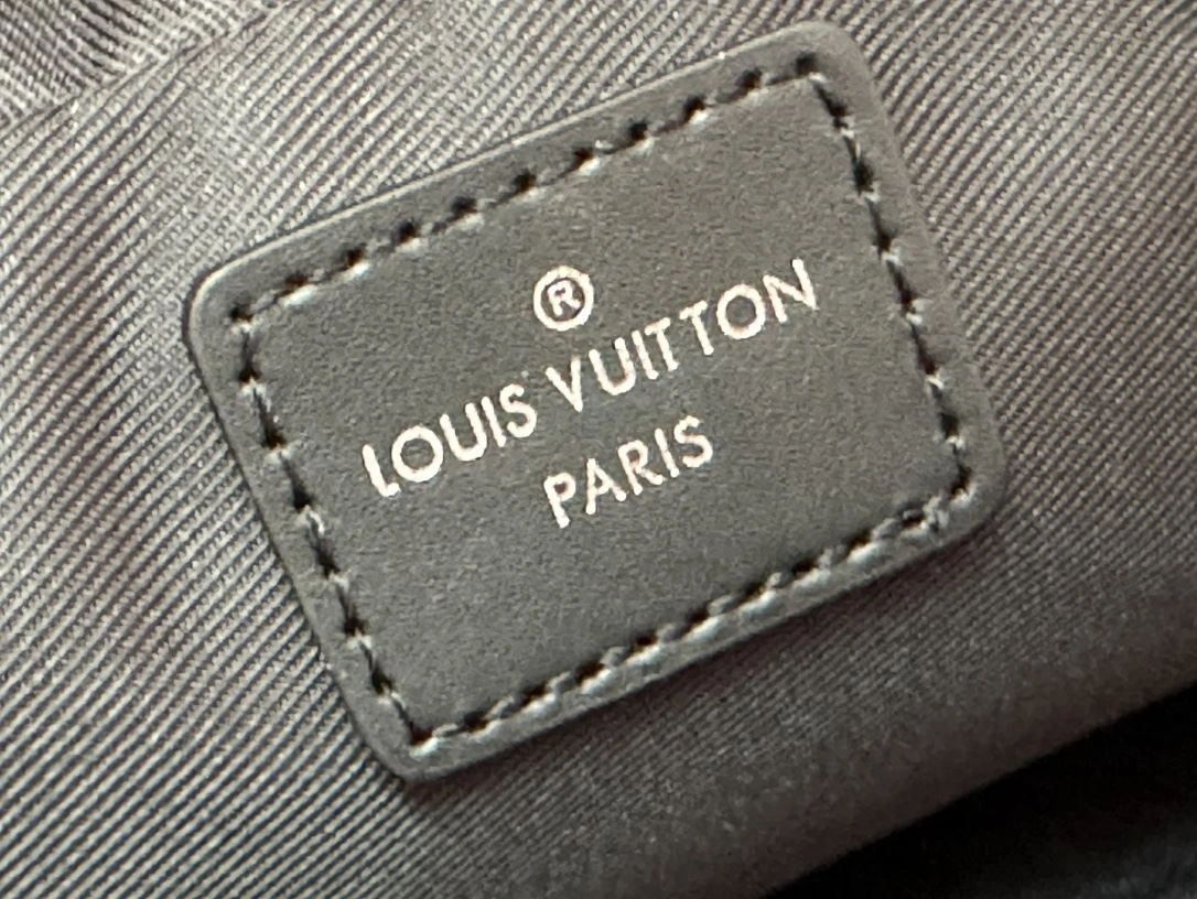 Mens Louis Vuitton Briefcases Refined 91763