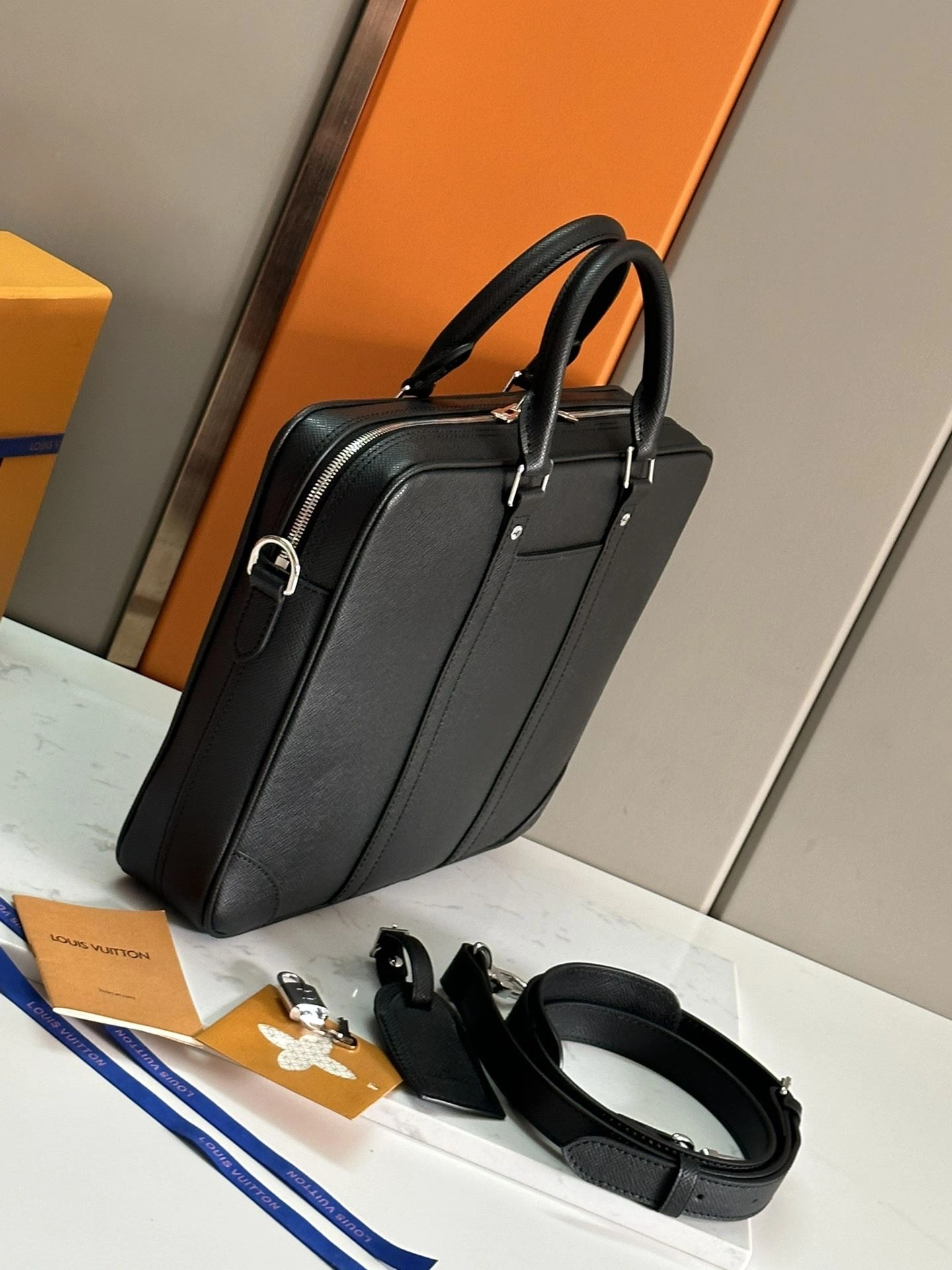TravelReady Mens Louis Vuitton Briefcases 91767