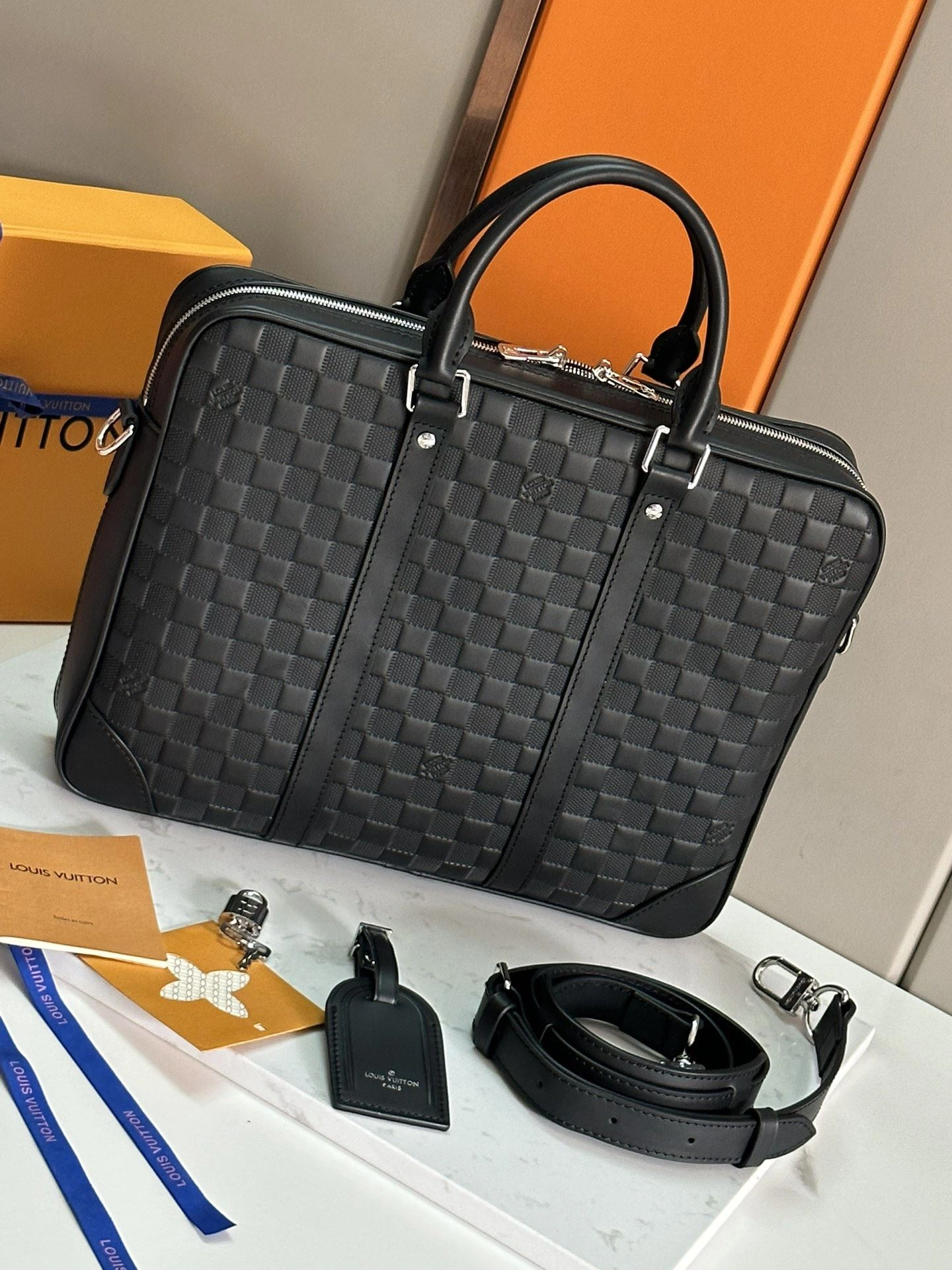 Mens Louis Vuitton Briefcases Flexible 91766
