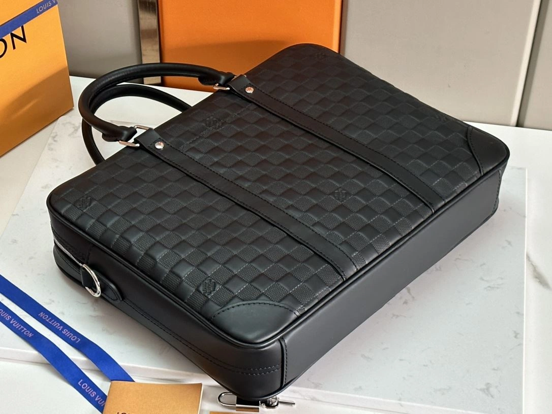 Mens Louis Vuitton Briefcases Flexible 91766