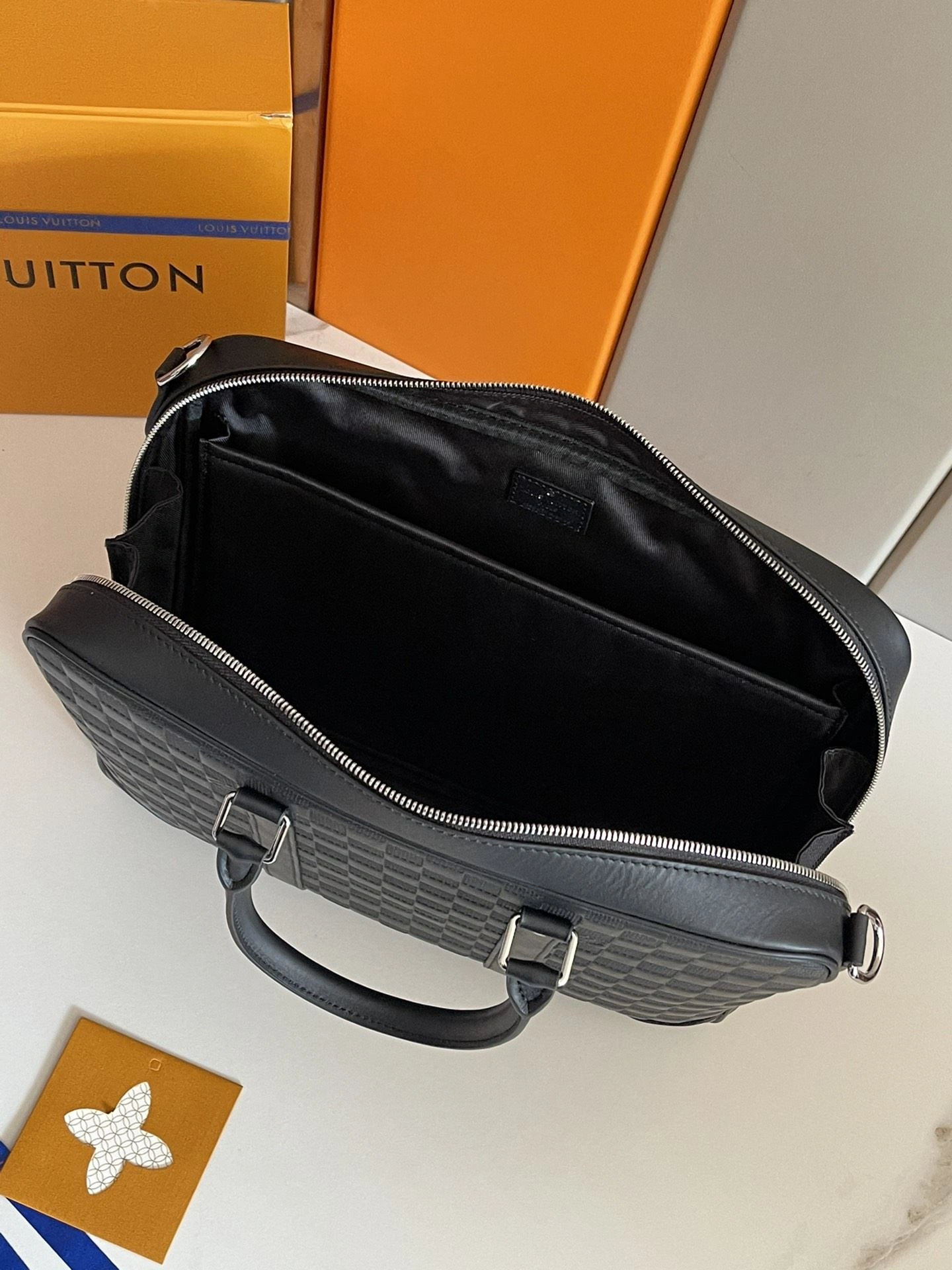 Mens Louis Vuitton Briefcases Breathable 91759