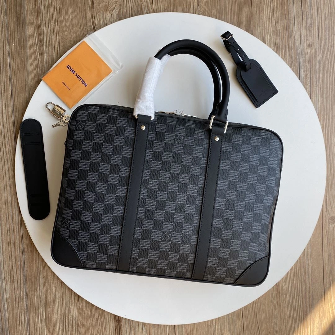 Cozy Mens Louis Vuitton Briefcases 91762