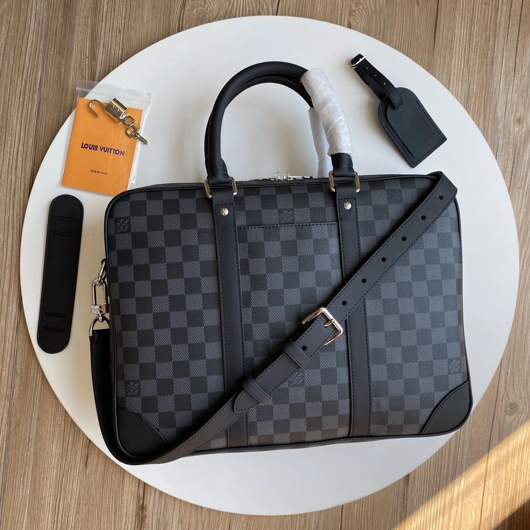 Cozy Mens Louis Vuitton Briefcases 91762