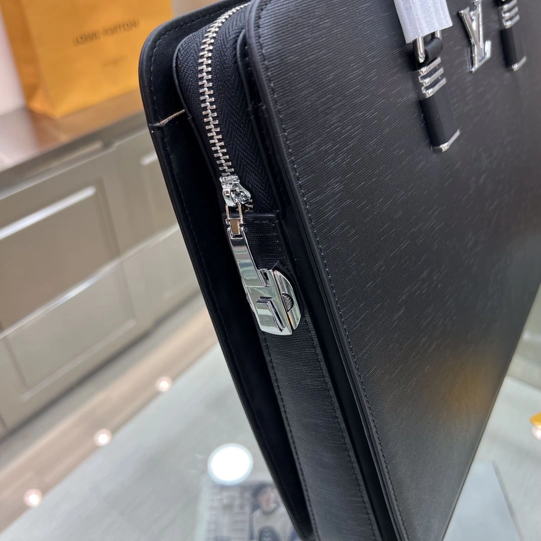 Mens Louis Vuitton Briefcases Comfortable 91744