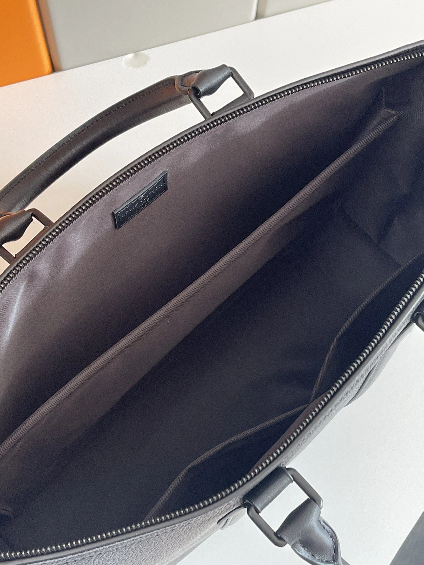 SoftTouch Mens Louis Vuitton Briefcases 91780
