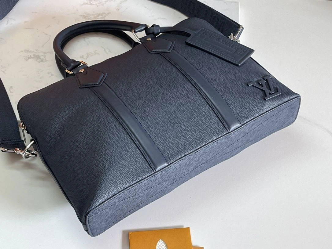 Effortless Mens Louis Vuitton Briefcases 91774