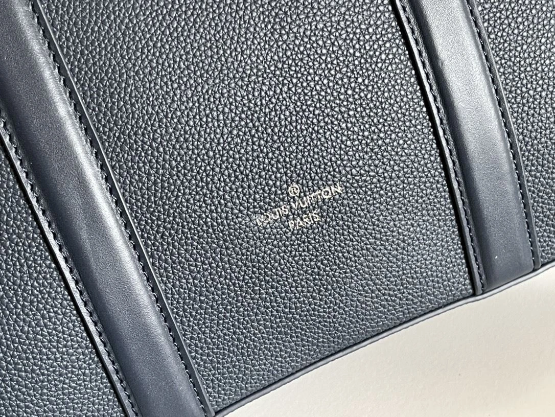 Effortless Mens Louis Vuitton Briefcases 91774