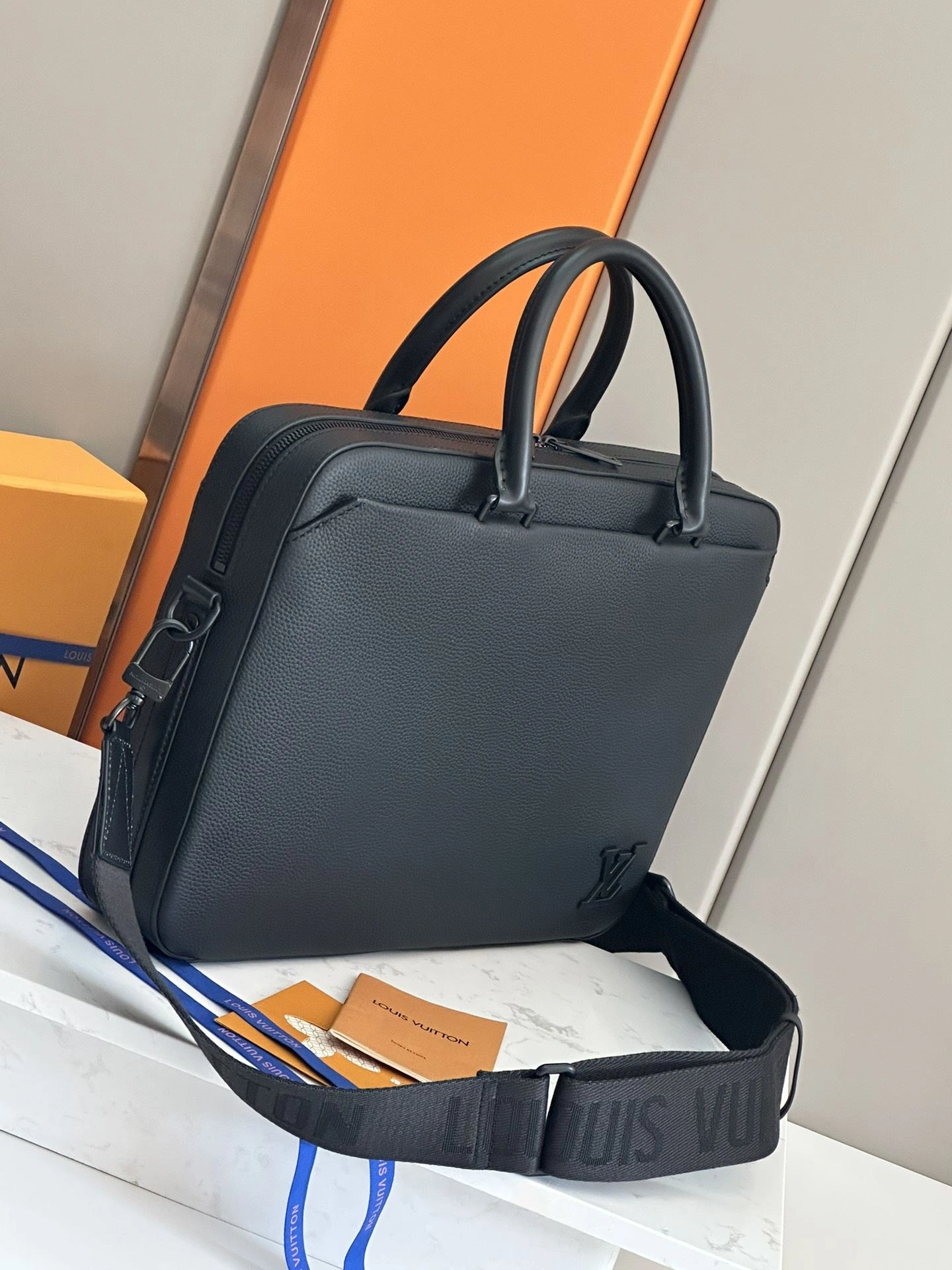 Sleek Mens Louis Vuitton Briefcases 91741