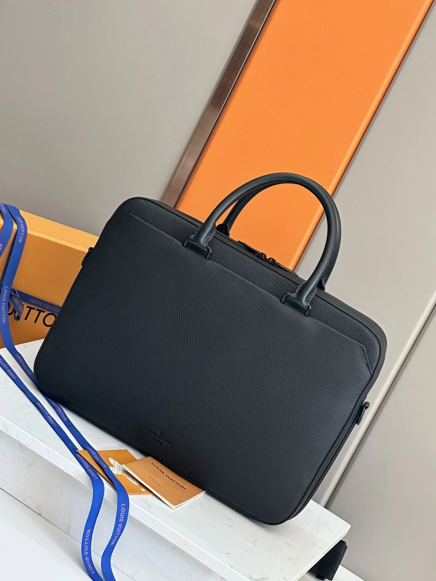Sleek Mens Louis Vuitton Briefcases 91741