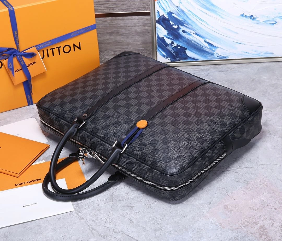 Mens Louis Vuitton Briefcases EasyMatch 91739