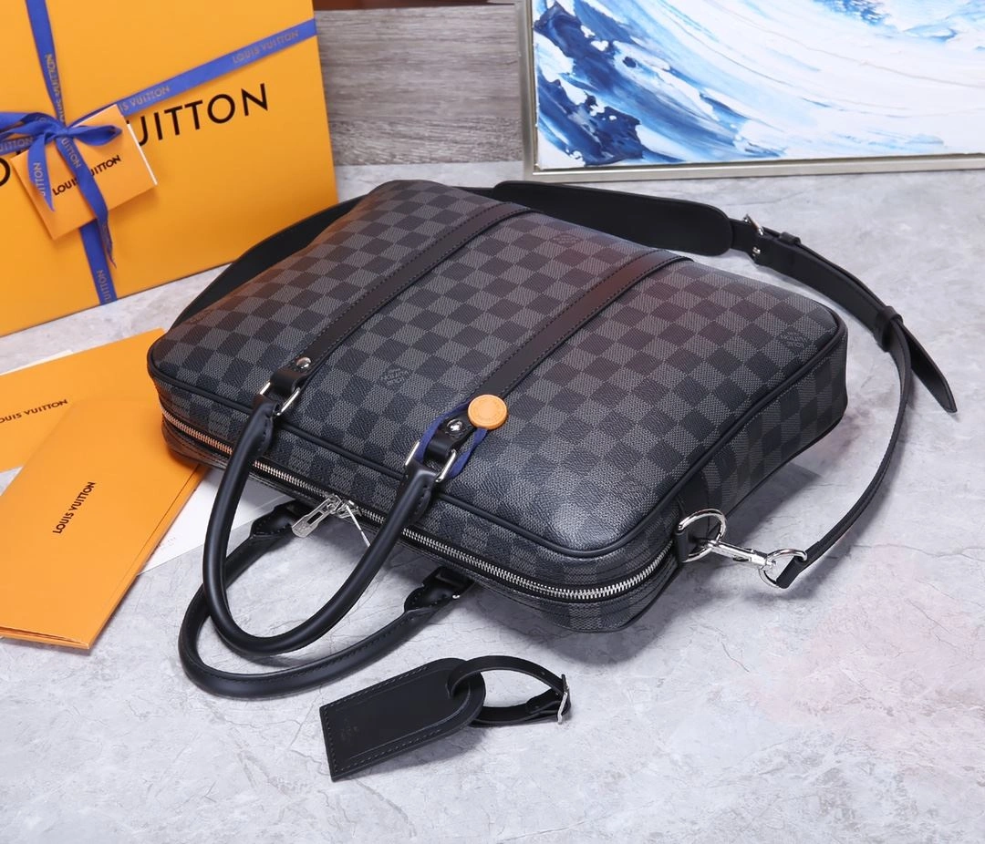 Attractive Mens Louis Vuitton Briefcases 91737