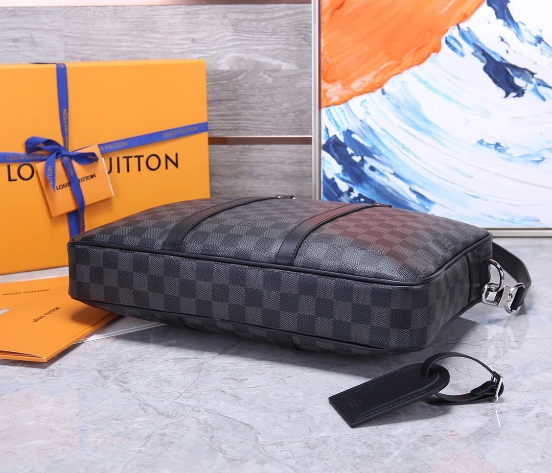 Attractive Mens Louis Vuitton Briefcases 91737