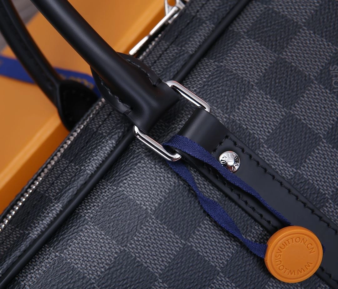Attractive Mens Louis Vuitton Briefcases 91737