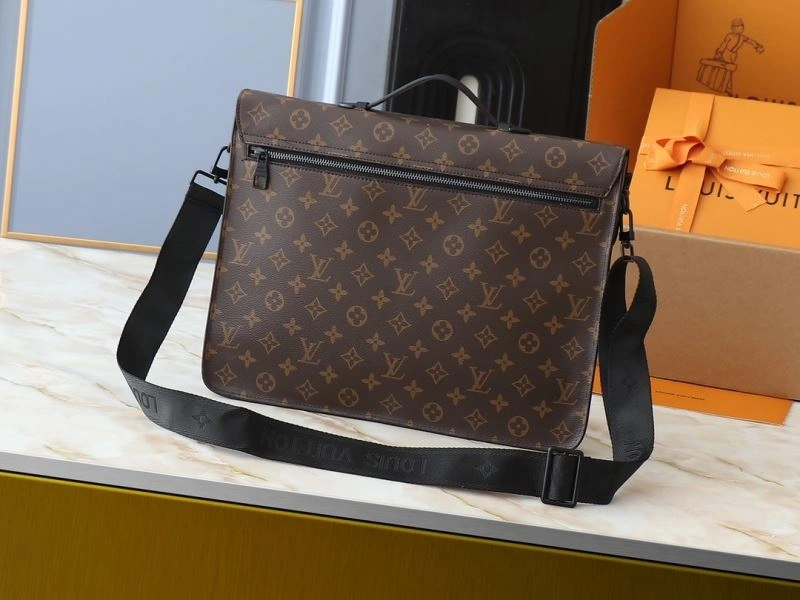Mens Louis Vuitton Briefcases Durable 88429