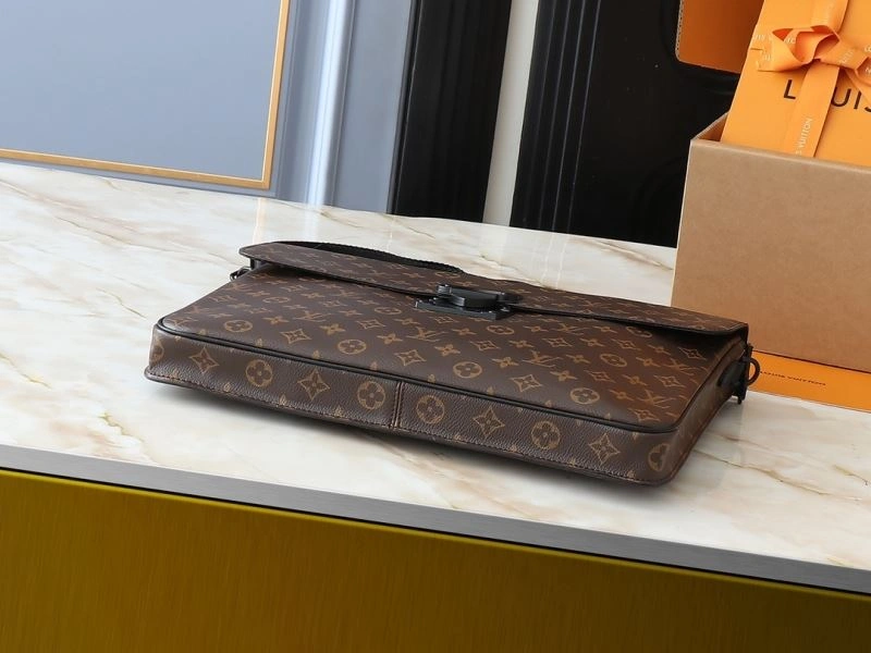 Mens Louis Vuitton Briefcases Durable 88429