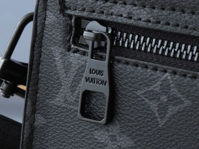 Mens Louis Vuitton Briefcases Refined 88433