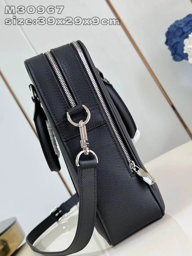 DailyWear Mens Louis Vuitton Briefcases 40814