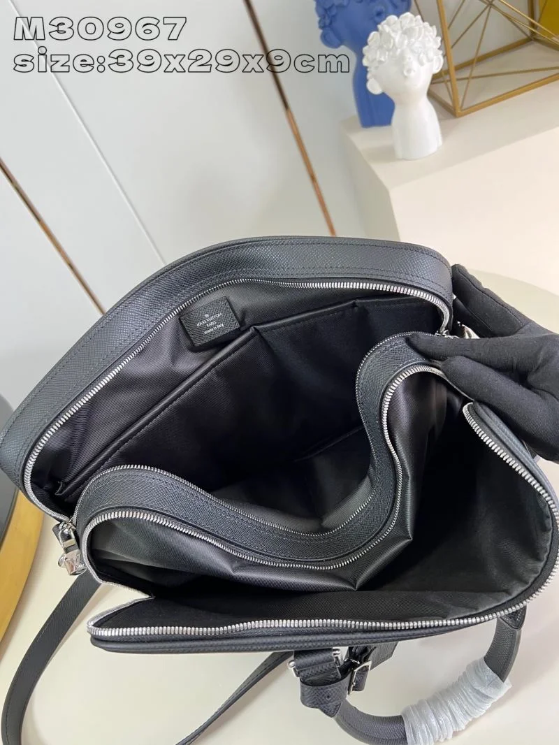 DailyWear Mens Louis Vuitton Briefcases 40814