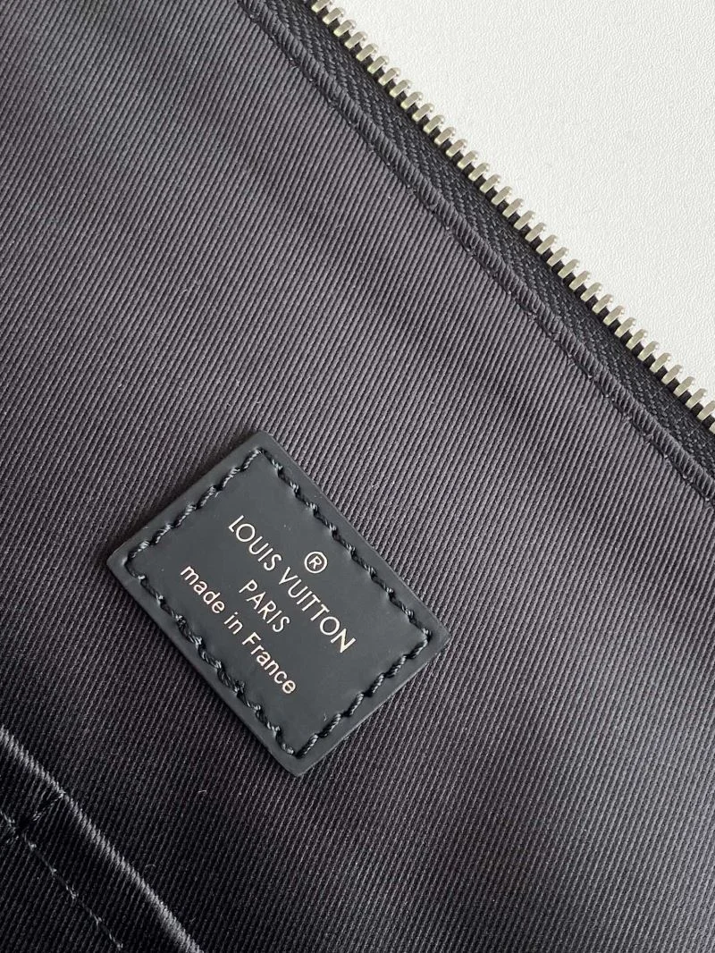WellDesigned Mens Louis Vuitton Briefcases 38999