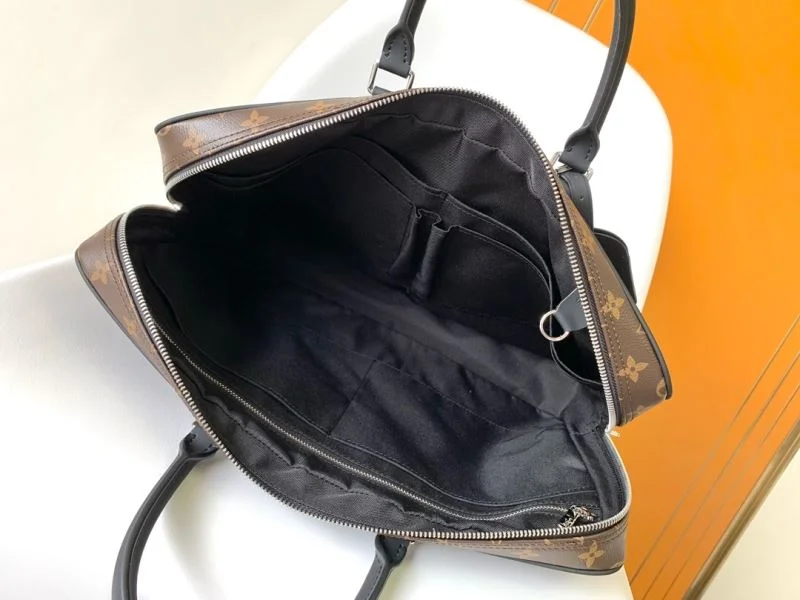 Mens Louis Vuitton Briefcases GoAnywhere 39018