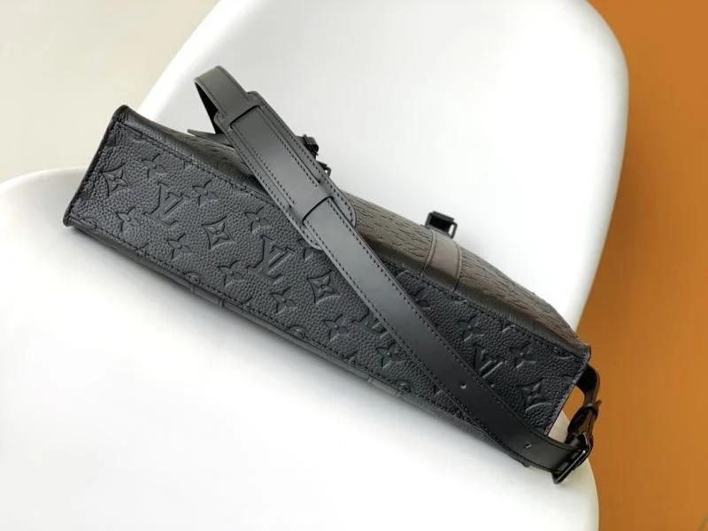 Mens Louis Vuitton Briefcases MultiPurpose 39021