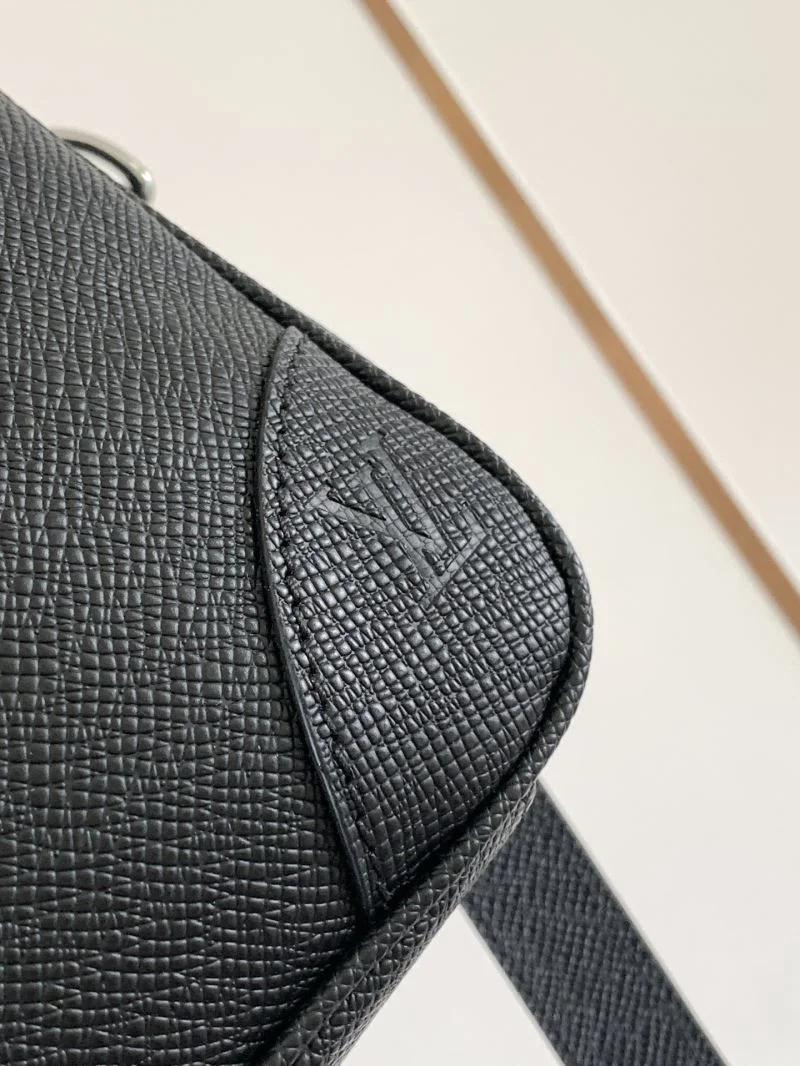 Mens Louis Vuitton Briefcases TechFriendly 38693
