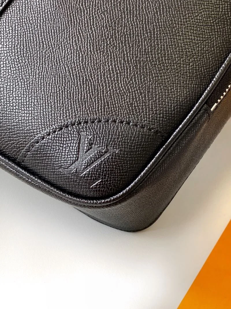 Mens Louis Vuitton Briefcases TimelessDesign 38678
