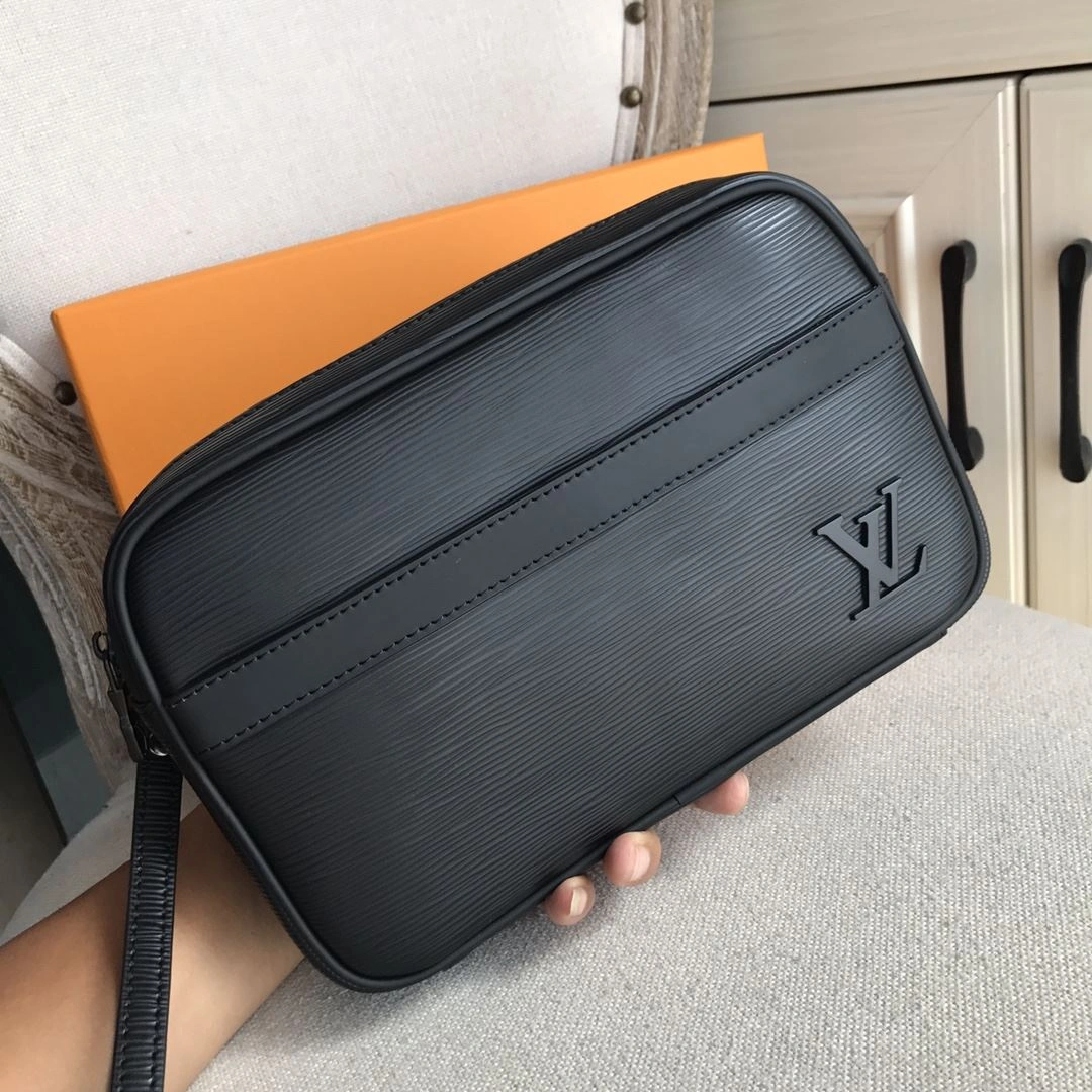 Mens Louis Vuitton Clutch Bags Effortless 92759