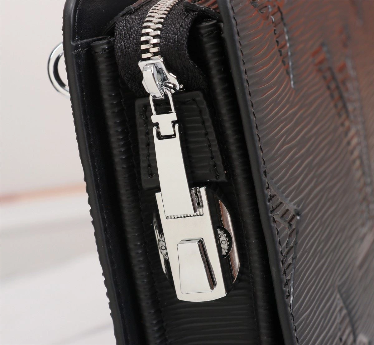 Mens Louis Vuitton Clutch Bags BestValue 92752