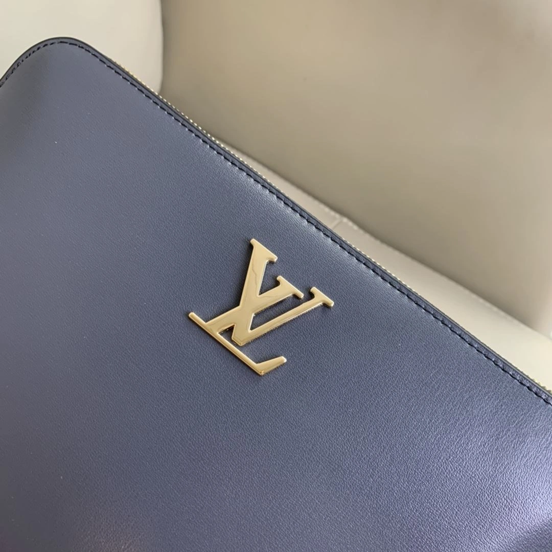 Mens Louis Vuitton Clutch Bags Snug 92755